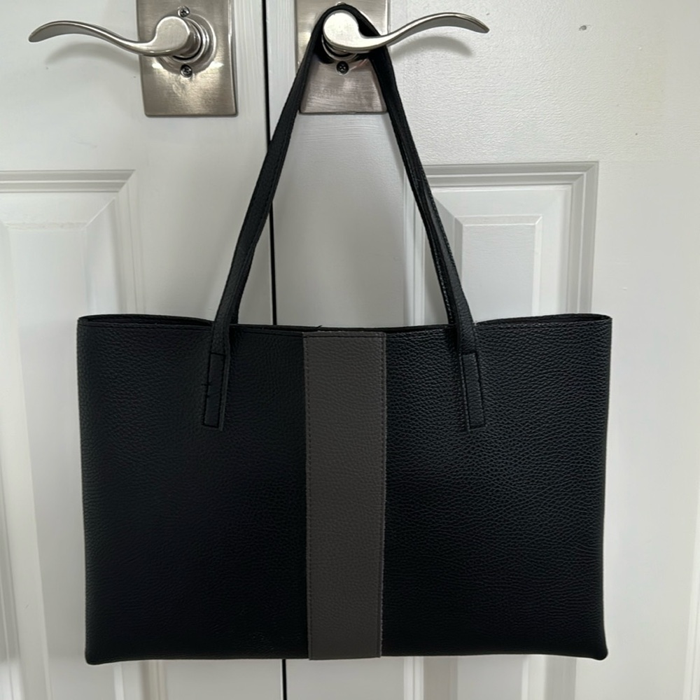 Vince Camuto bag